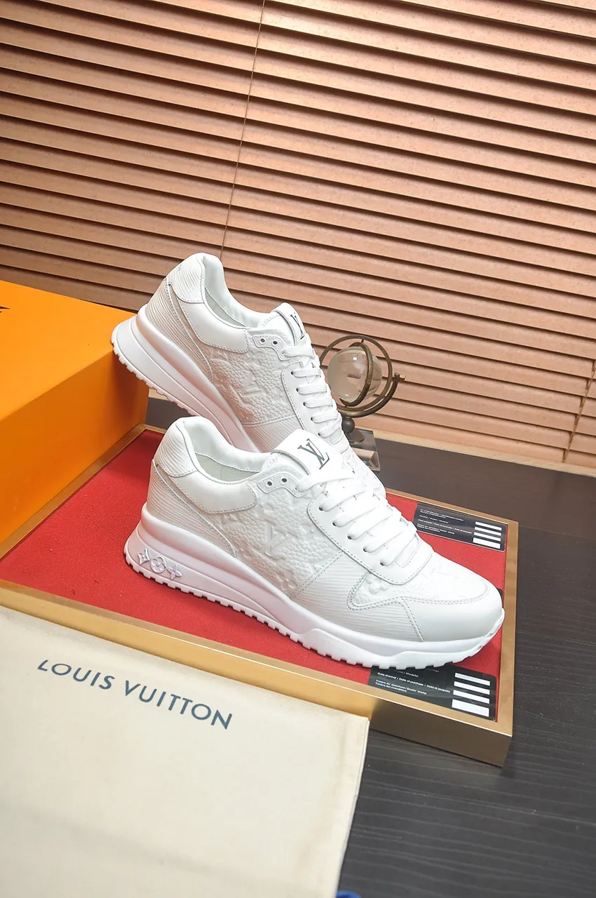 Men's men's shoes 💰720💶[LOUIS VUITTON] (original order) new style 🍀LV Louis Vuitton * - top version of LV classic trendy shoes! Made of imported original cowhide, water-dyed cowhide lining, and original wear-resistant rubber outsole! High quality products! Code number 38-45 (45 customized)